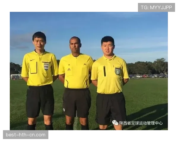 足球假动作规则详解：判罚依据与裁判视角分析